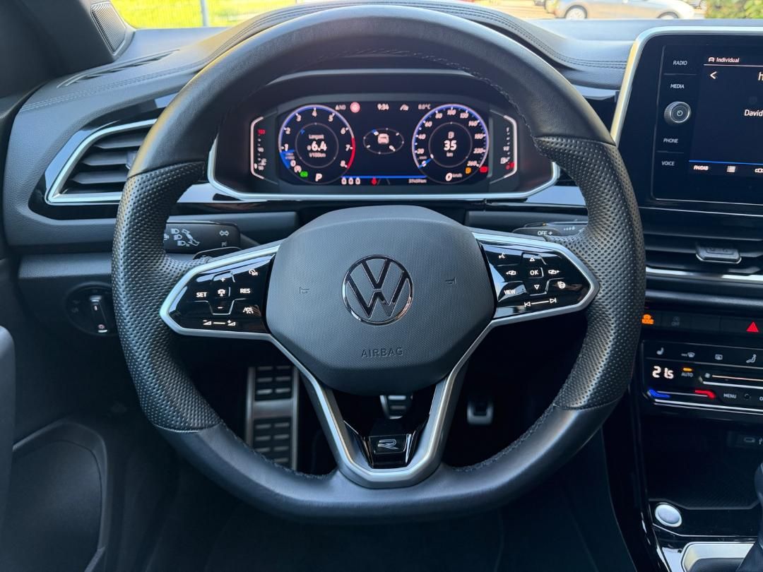 T-ROC 1,5 TSI DSG R-Line Matrix Navi AHK 19" Kam