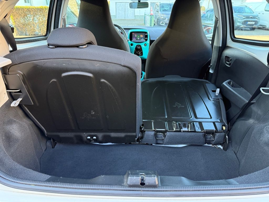 Fahrzeugabbildung Citroën C1 Airscape PureTech 82 SELECTION*Zahnriemen neu