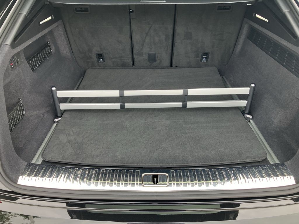 Fahrzeugabbildung Audi SQ8 4.0 TFSI qu. MATRIX*HUD*AHZV*B&O*STHZG*22''*