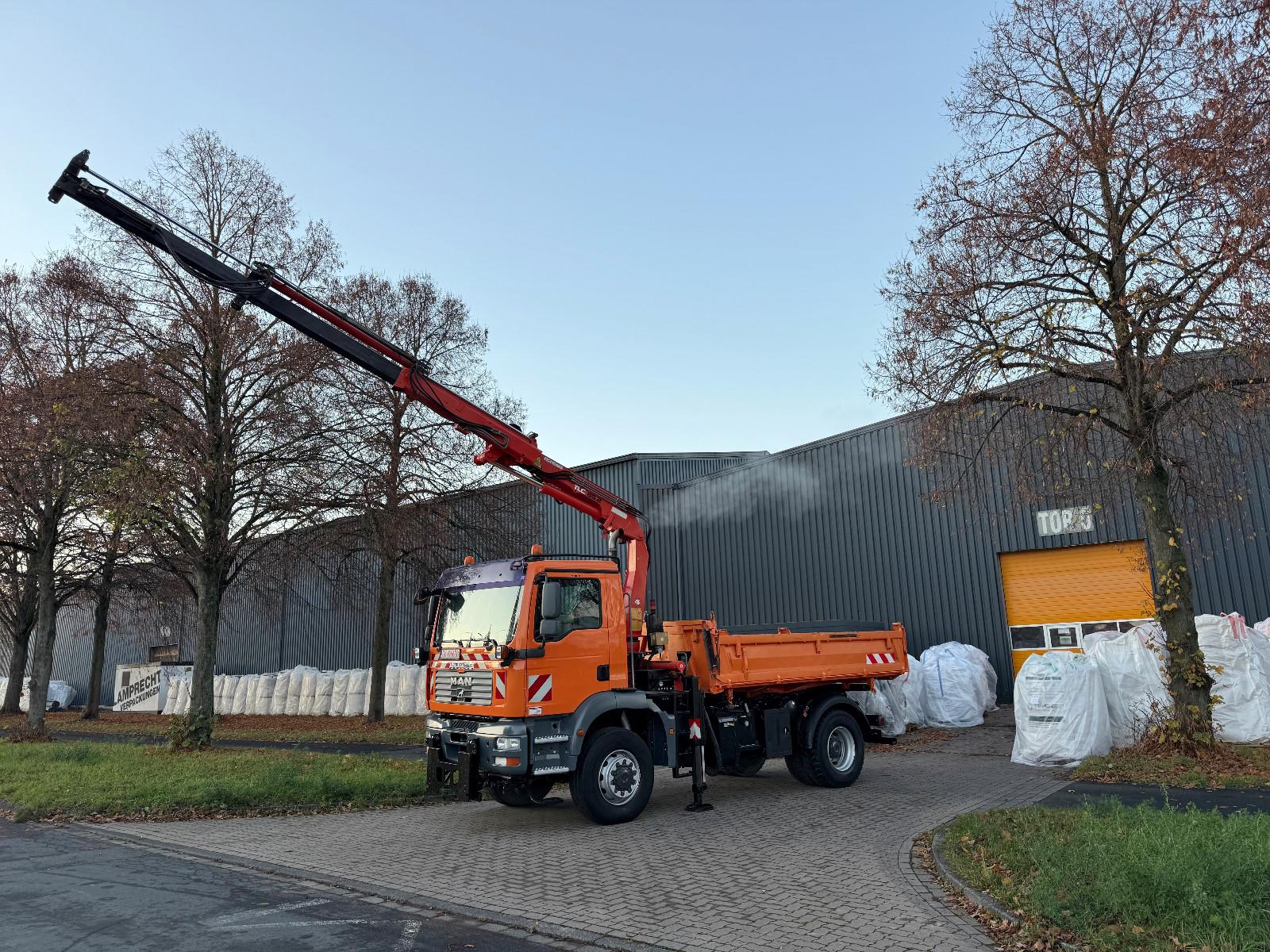 MAN TGM 18.330 - 4x4 - Autokran - Funk - Kipper