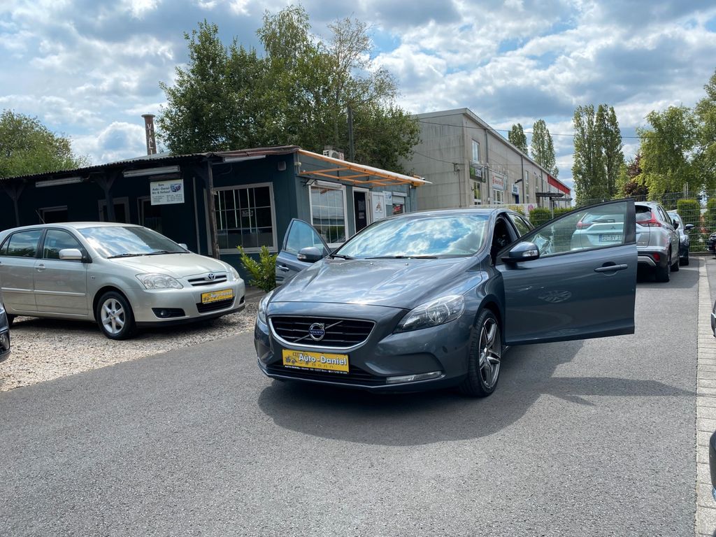Angebot ansehen Volvo V40