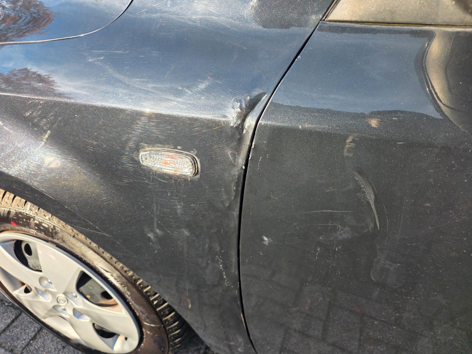 Kia cee'd 2010 — photo 8