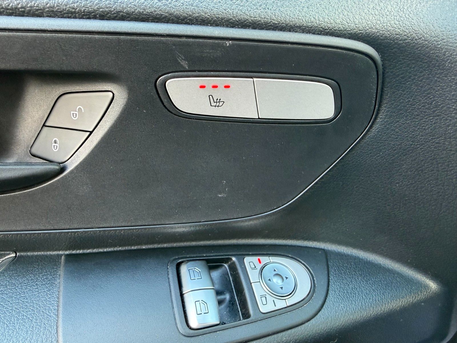 Fahrzeugabbildung Mercedes-Benz Vito 116 CDI 9G Extral Klima Kamera LED