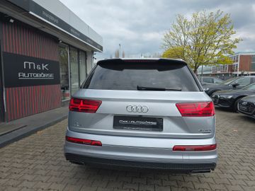 Audi Q7 - 8