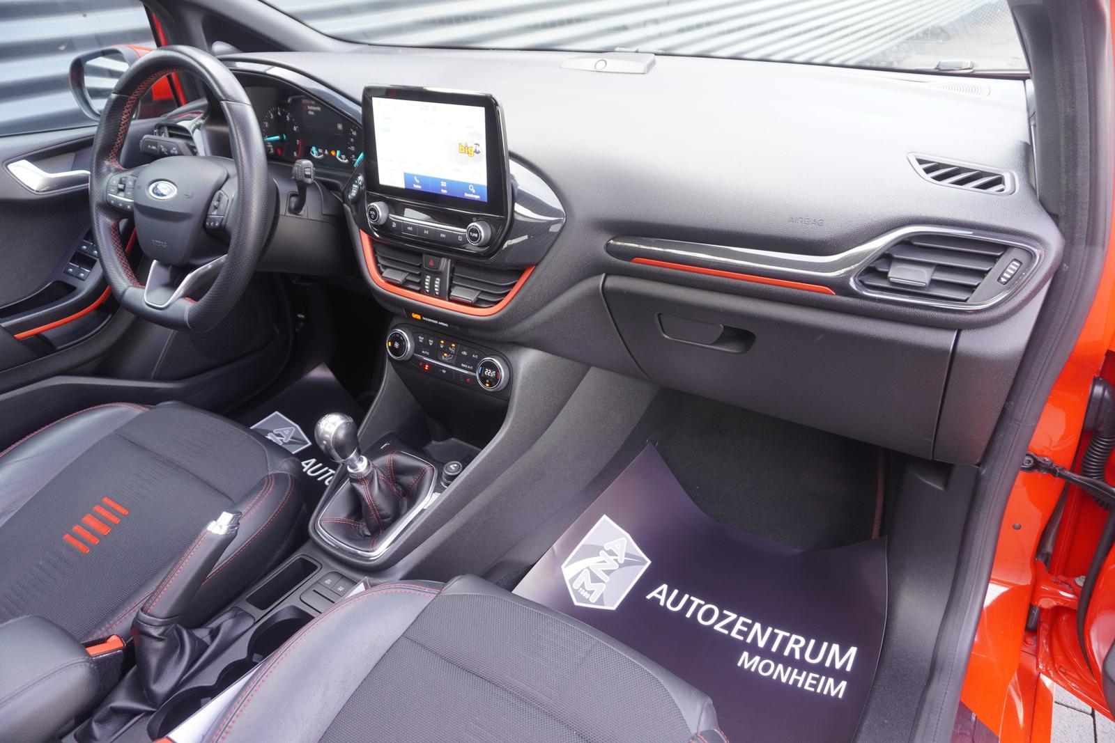Ford FIESTA ECOBOOST|ST-LINE|PANORAMA|KAMERA|ACC|B&O