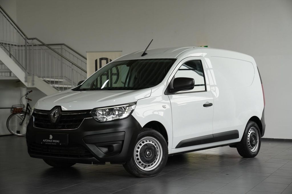 2022 Renault Express