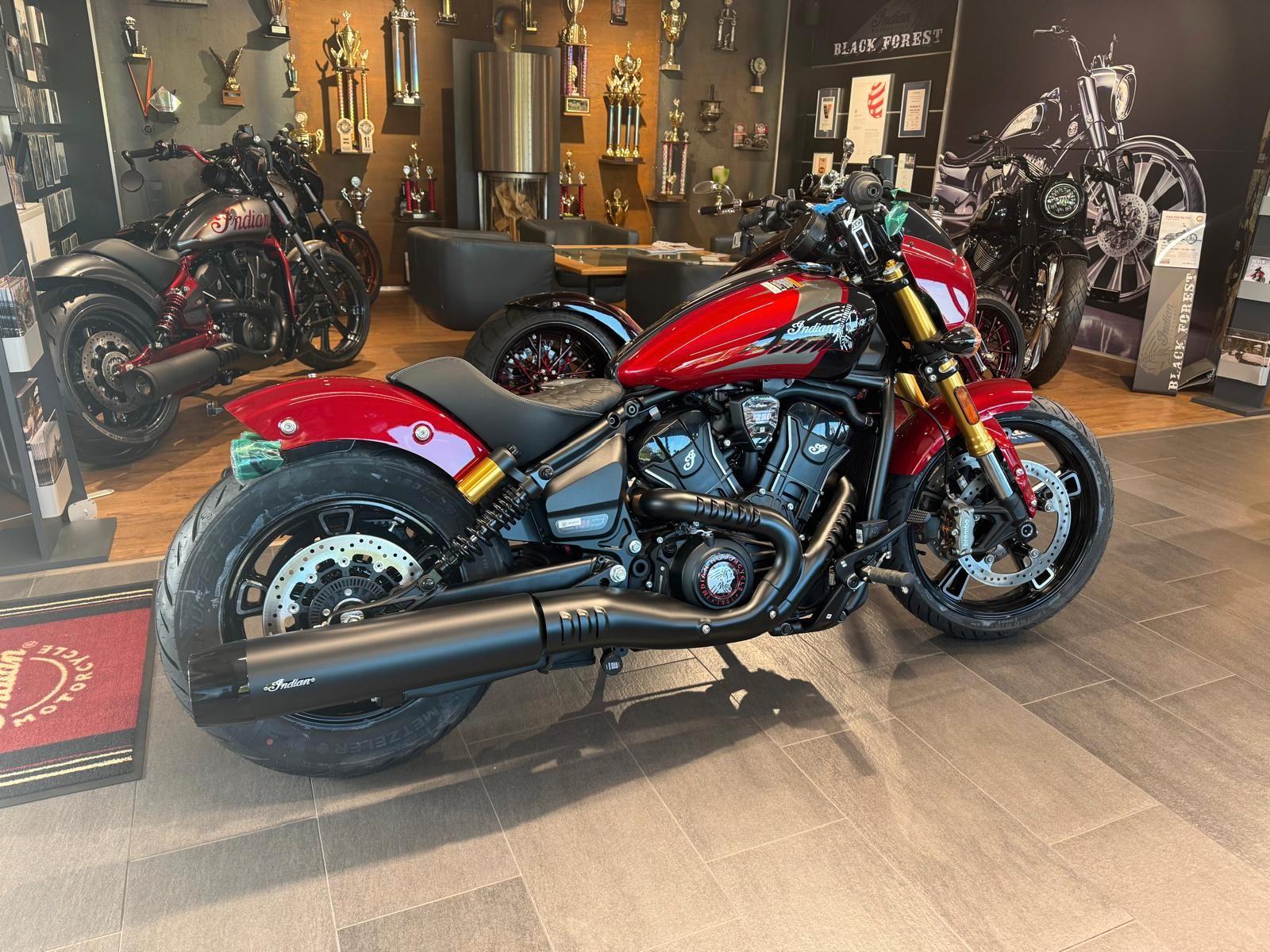 Indian 2026 Scout 101 *Sunset Red Metallic*