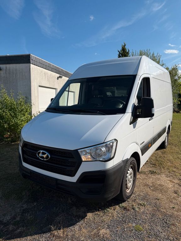 Image of Hyundai H350