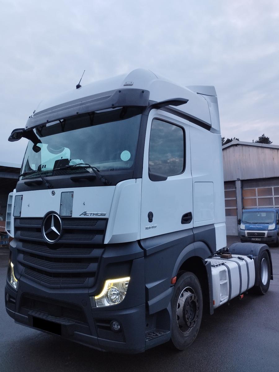 Mercedes-Benz Actros 1845 LS