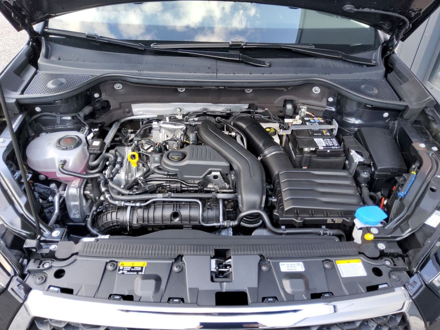 Fahrzeugabbildung SEAT Ateca ROAD EDITION ALLWETTER