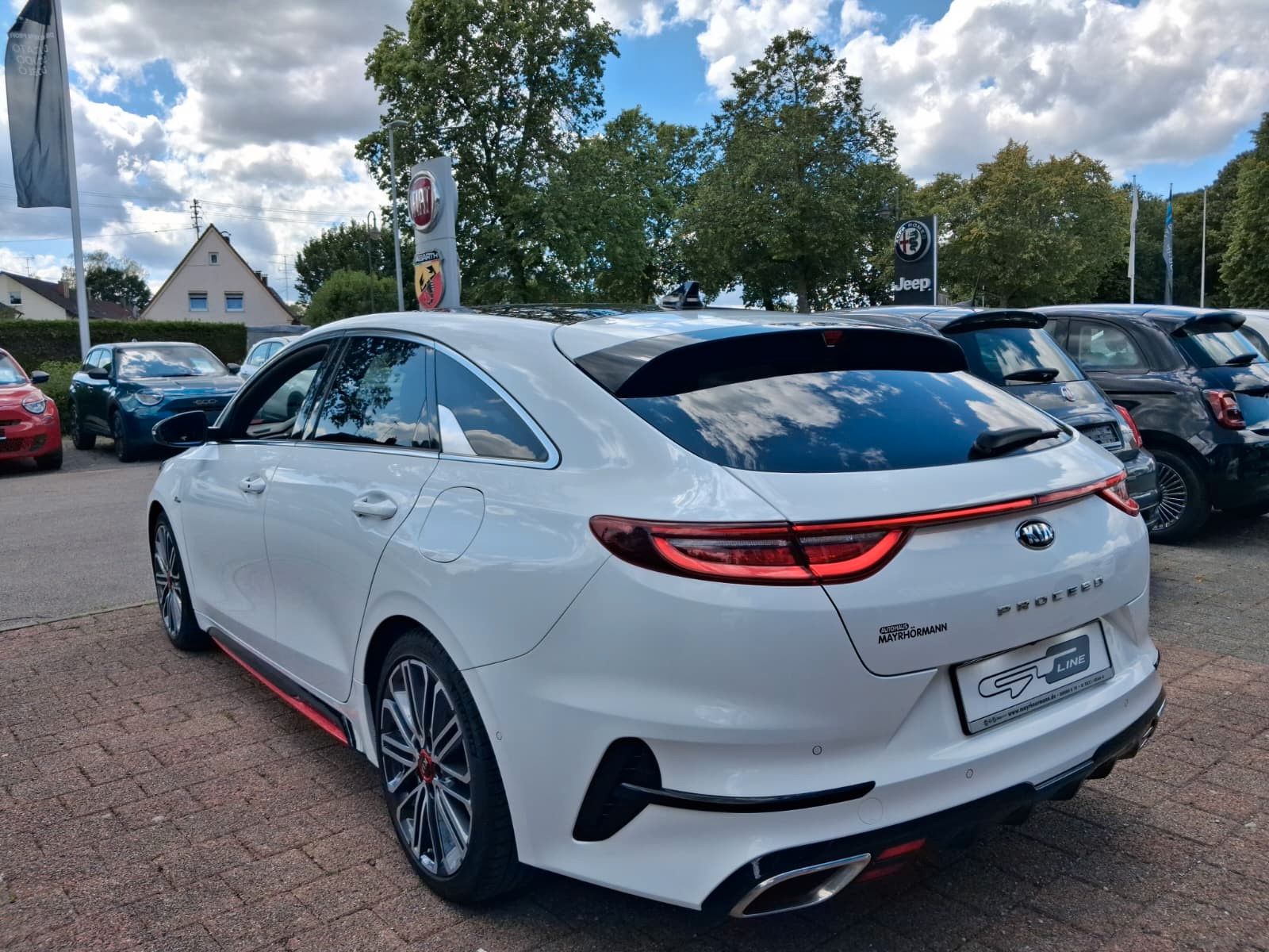 Fahrzeugabbildung Kia pro cee'd / ProCeed GT Alcantara NAVI JBL elektr