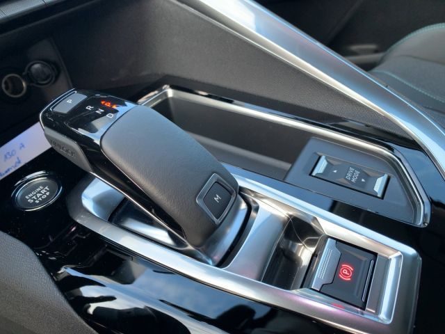 Foto Nummer 17: PEUGEOT 5008