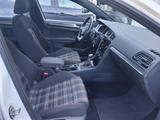 Volkswagen Golf GTI 2.0 DSG Navi LED ACC PDC PANO - Volkswagen Gebrauchtwagen in Heilbronn