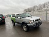 Nissan PickUp 4WD mit Klima. AC - Nissan PickUp: Geländewagen