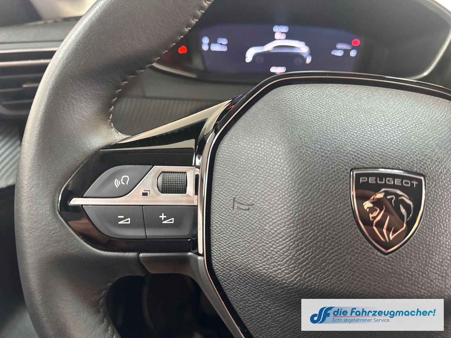 Fahrzeugabbildung Peugeot 208 Allure Navi Digitales Cockpit LED Apple CarP