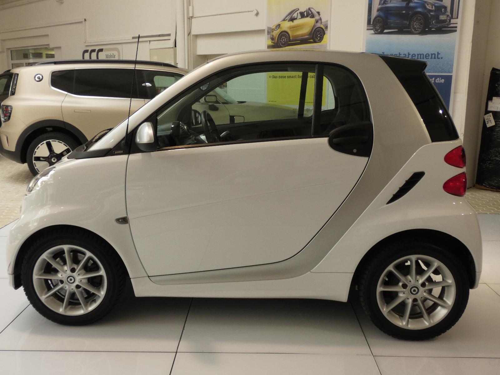Smart fortwo coupe Passion Klima Panorama ele Fenster