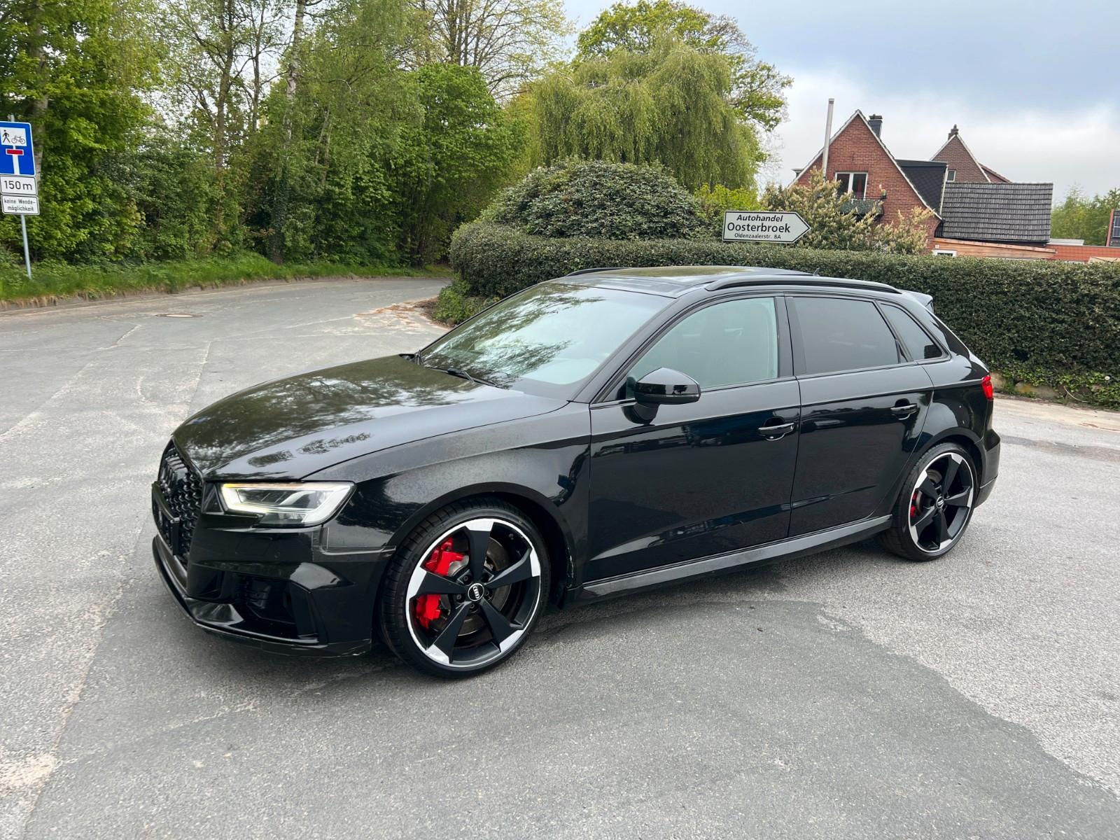 Audi RS3 Sportback 2.5 TFSI Quattro Pano