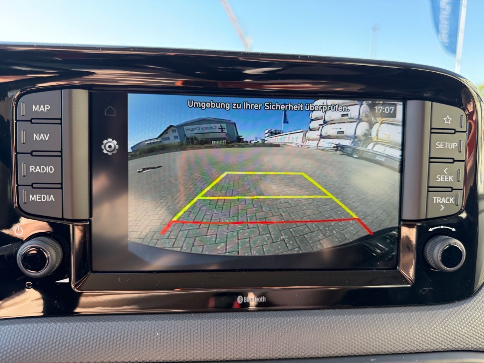 Fahrzeugabbildung Hyundai i10 1.0 Trend Navi Kamera Sitzheizung