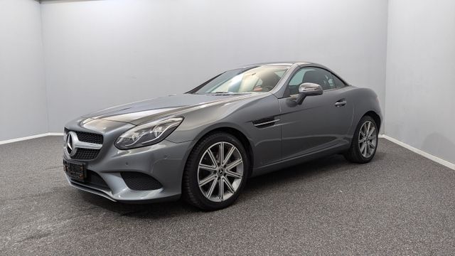 Mercedes-Benz SLC 180 LED/AIRSCARF/CAR-PLAY/PANO/NAVI/1.HD