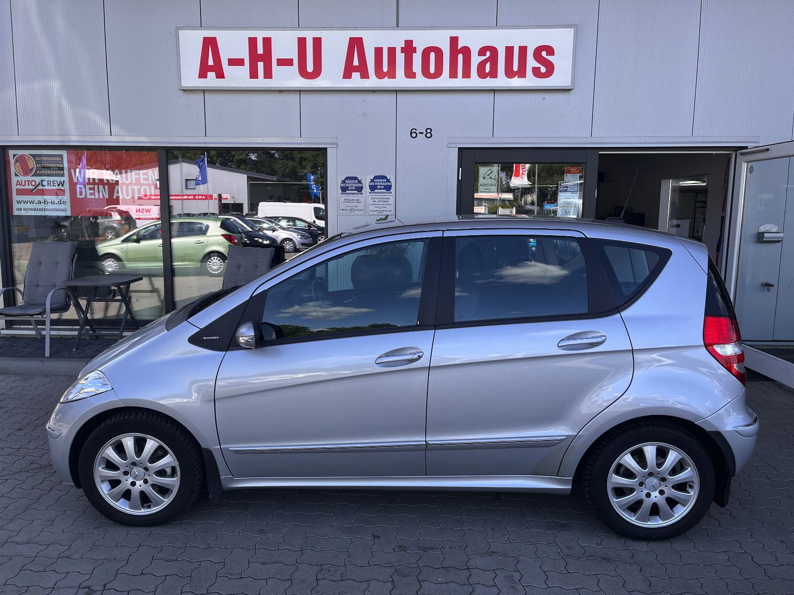 Fahrzeugabbildung Mercedes-Benz A 200 5-türig Automatik