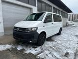 Volkswagen T6 Kombi Automatik 9Sitzer - Volkswagen T6 Kombi: Automatik