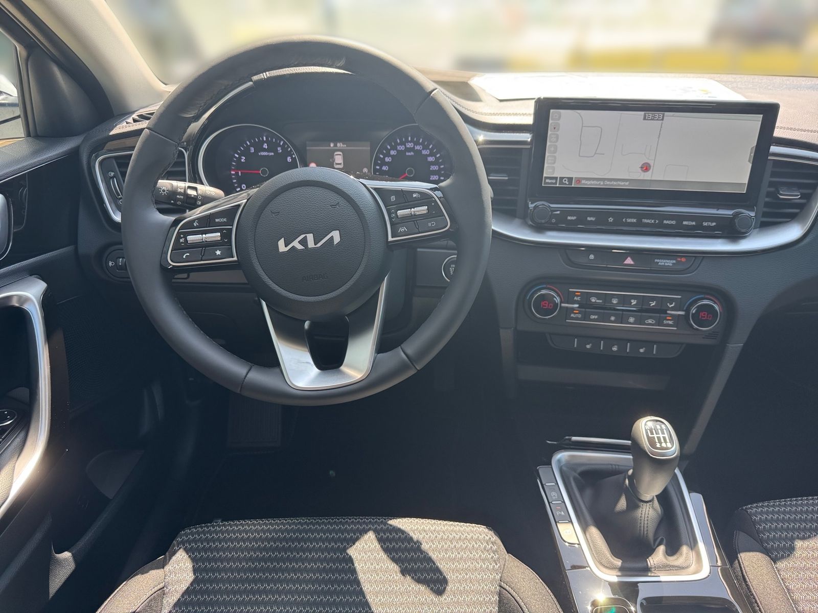 Fahrzeugabbildung Kia Ceed 1.0 T-GDI 100 Ultimate