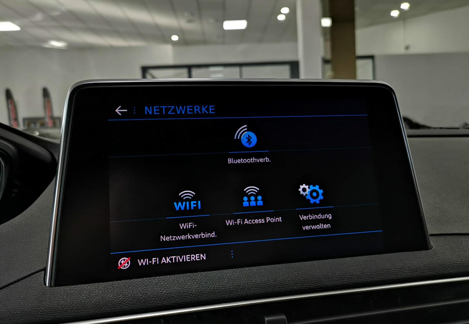 Peugeot 3008 Allure Aut.*Virtual*360°Ka*CarPlay*Navi*SHZ