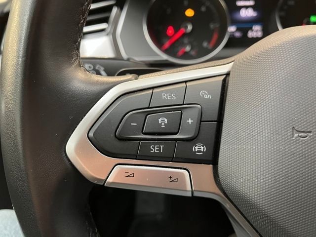 Fahrzeugabbildung Volkswagen Passat Variant Business