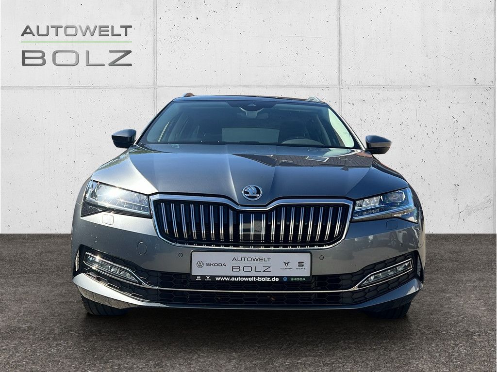 Skoda Superb Combi 2.0 TDI Style ACC MATRIX-LED KAMERA imagem 3