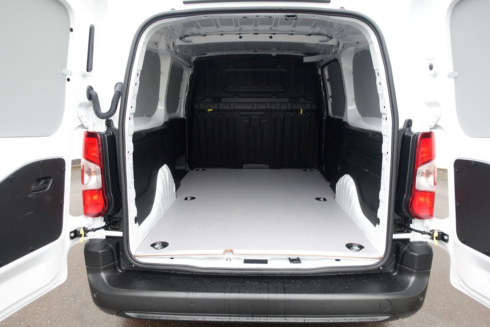 Fahrzeugabbildung Opel Combo E Cargo erhöhte Nutzlast XL Kamera,Allw.