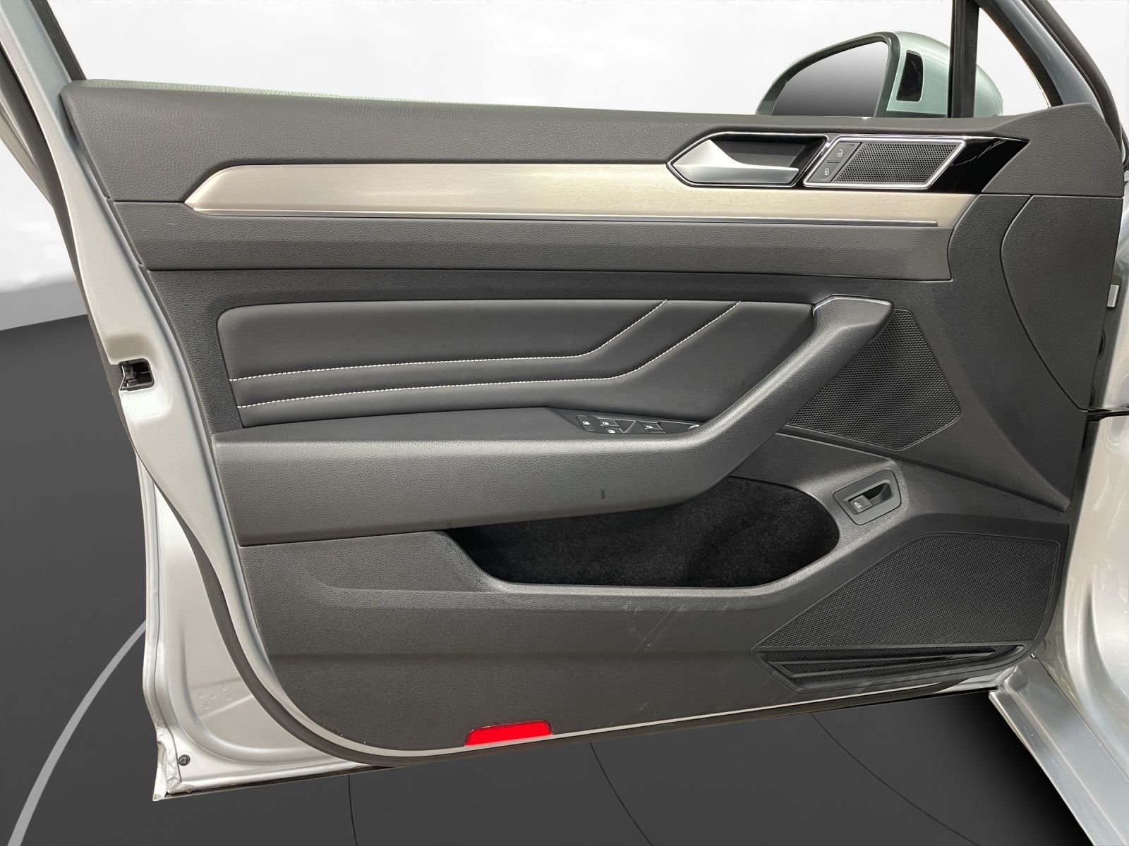 Volkswagen Passat Variant - Bild 10