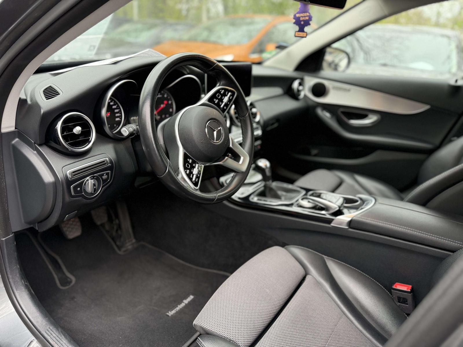 Mercedes-Benz C 200 C 200 T d (205.201)