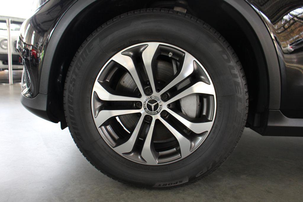 Mercedes-Benz GLC 220 d 4M AHK DISTRONIC LED Kamera COMAND SHZ
