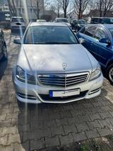 Mercedes-Benz C 200 T BlueEFFICIENCY - Automatik Xenon ILS PDS