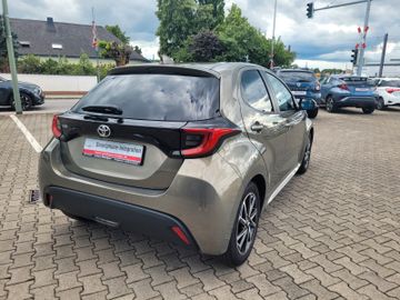 Toyota Yaris - 5