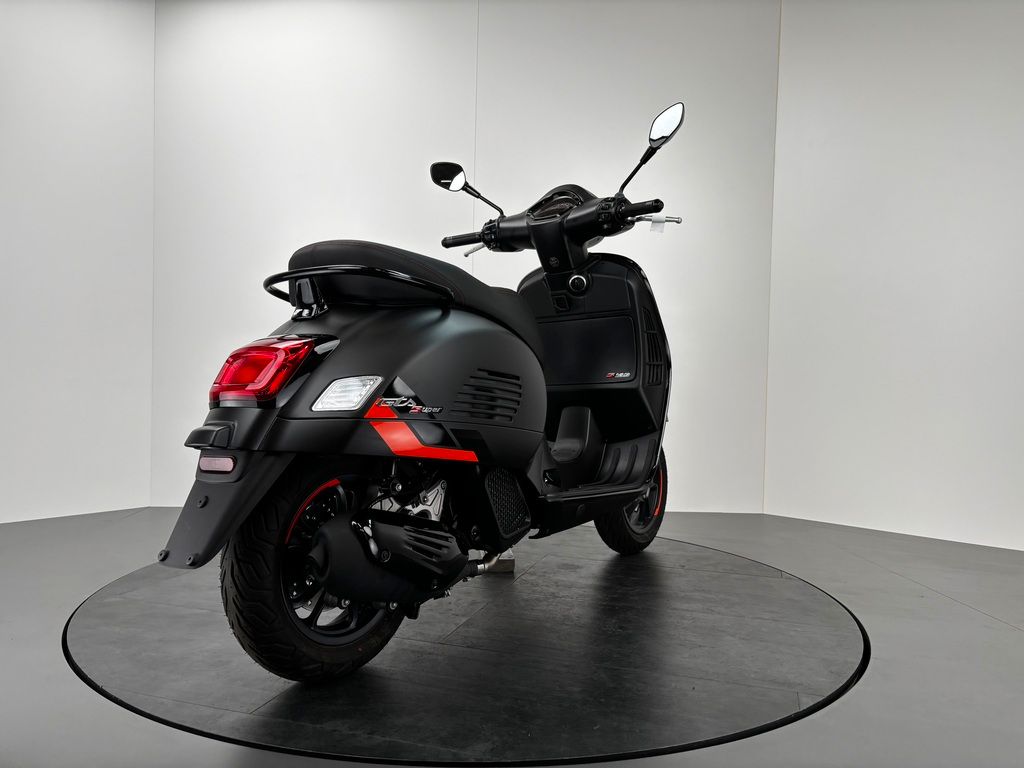 Fahrzeugabbildung Vespa GTS 125 SuperSport E5+ *NEUFAHRZEUG*