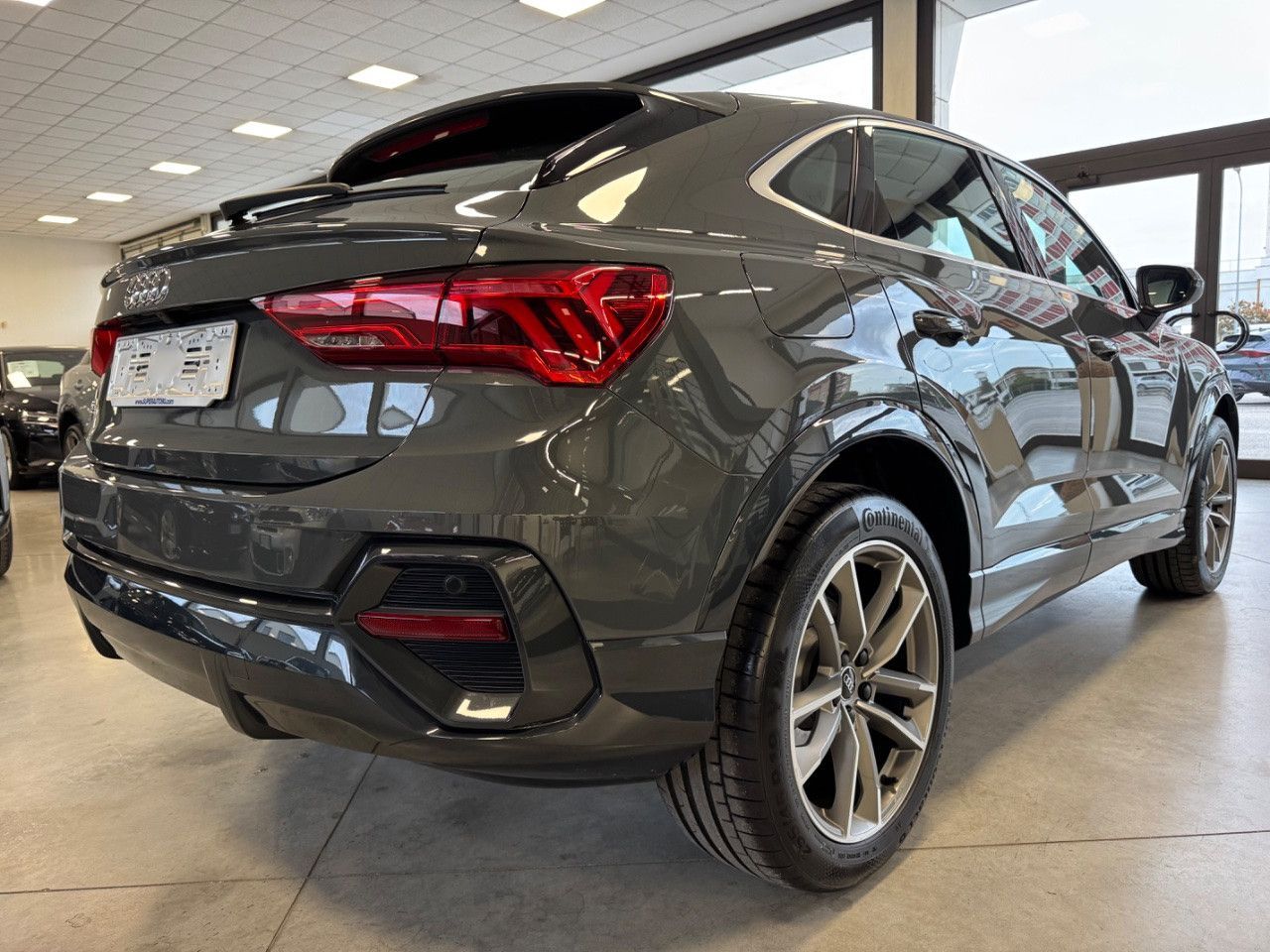 Audi Q3 Sportback 35 TDI S-Tronic imagem 3