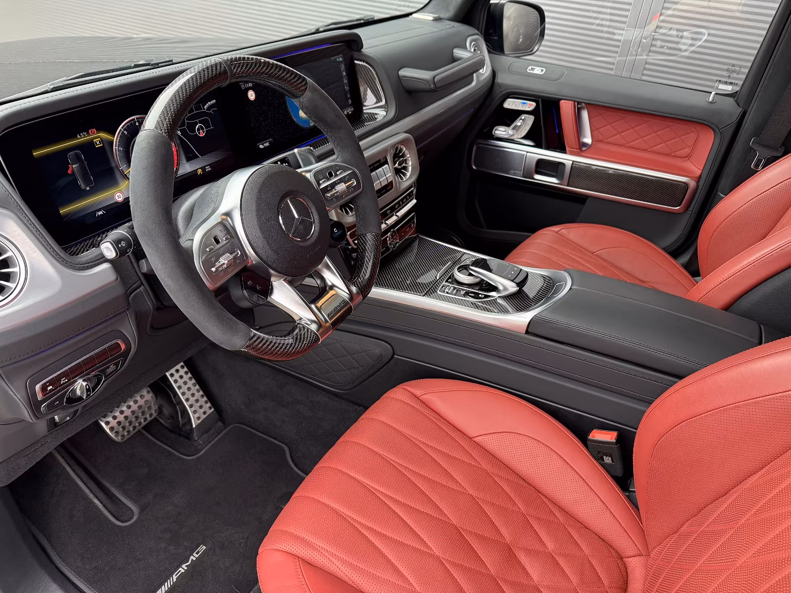 Mercedes-Benz G63 AMG*Superior*Night Paket II*Burmester*