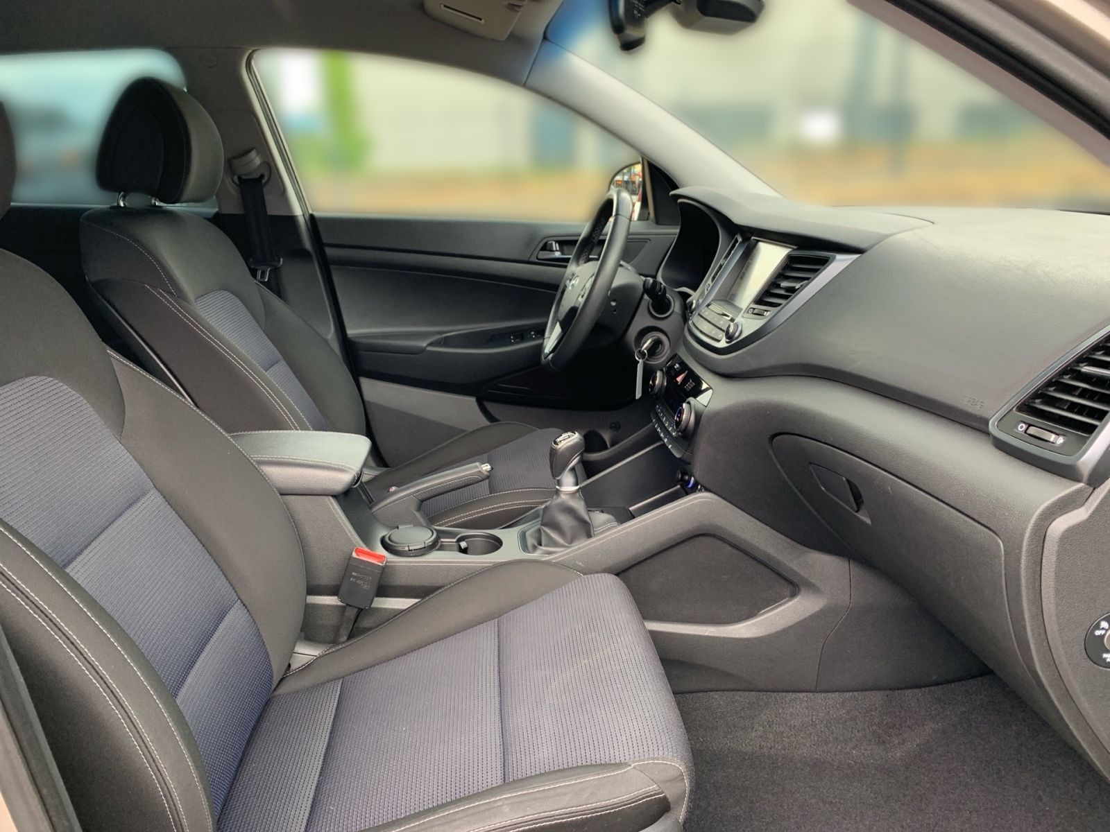 Fahrzeugabbildung Hyundai TUCSON 1.6 Turbo Advantage Navi Kamera