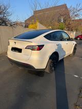 Tesla Model Y Long Range Dual Motor AWD Long Range - Tesla Model Y in Frankfurt (Main)