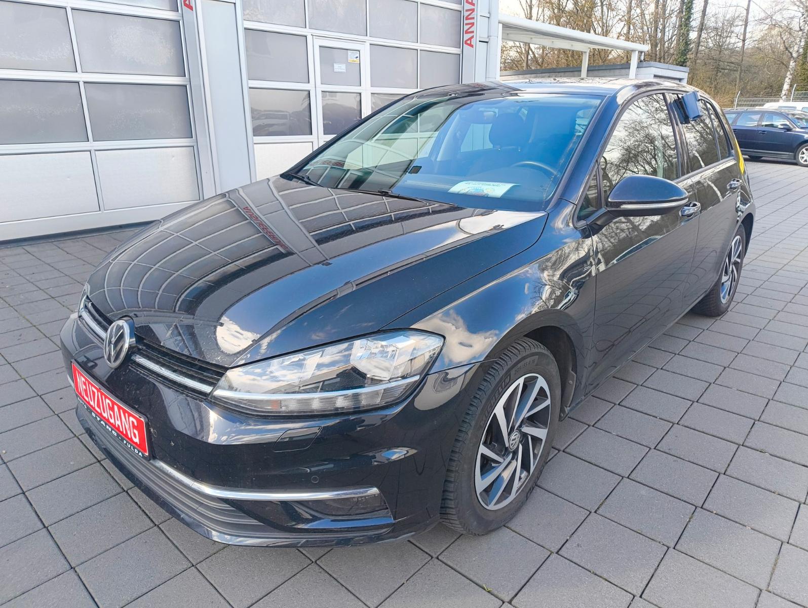 Volkswagen Golf VII 1.4 TSI *AHK*