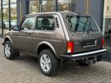 Lada Niva Offroad 4X4 / LED / Klima, Sitzheizung, AHK - Lada Niva 4x4 Gebrauchtwagen mit Allradantrieb