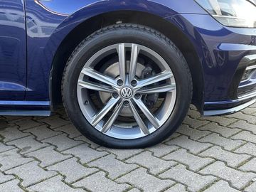 Bild 5 VW Golf 1,5 TSI BMT R-Line - Bluetooth - SHZ - 8-fa