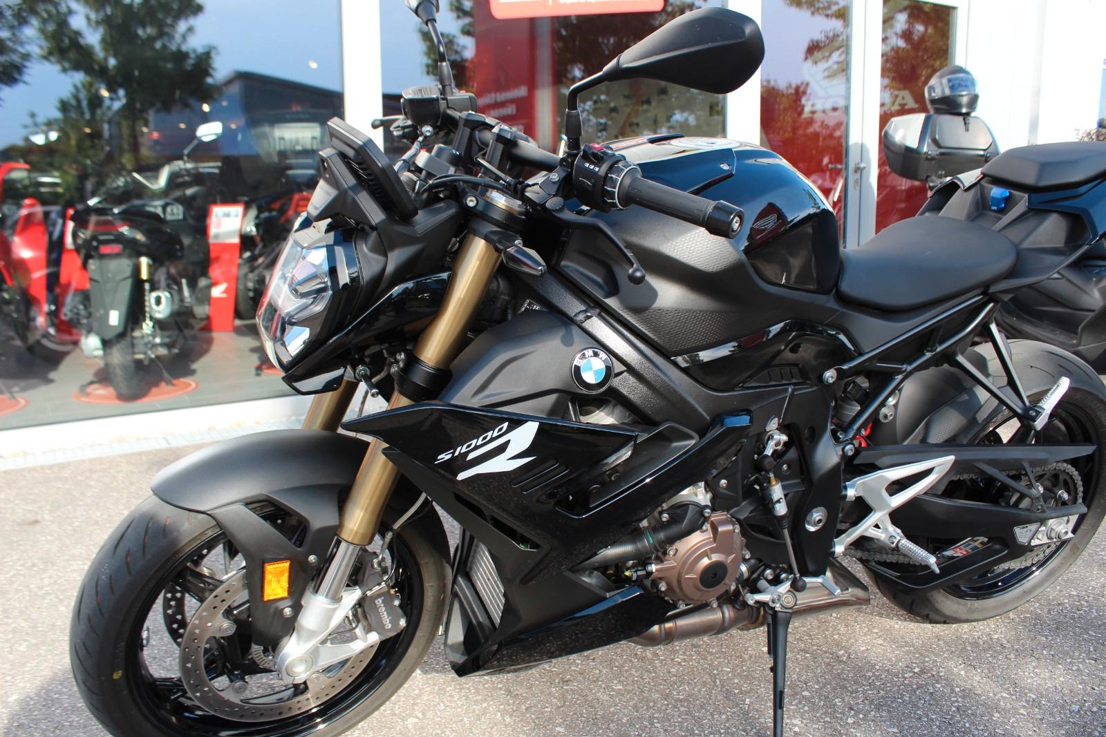 BMW S1000R *mit Service Paket*Akrapovic