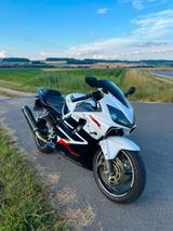 Honda CBR 600 F4i Sport PC35 - Angebote