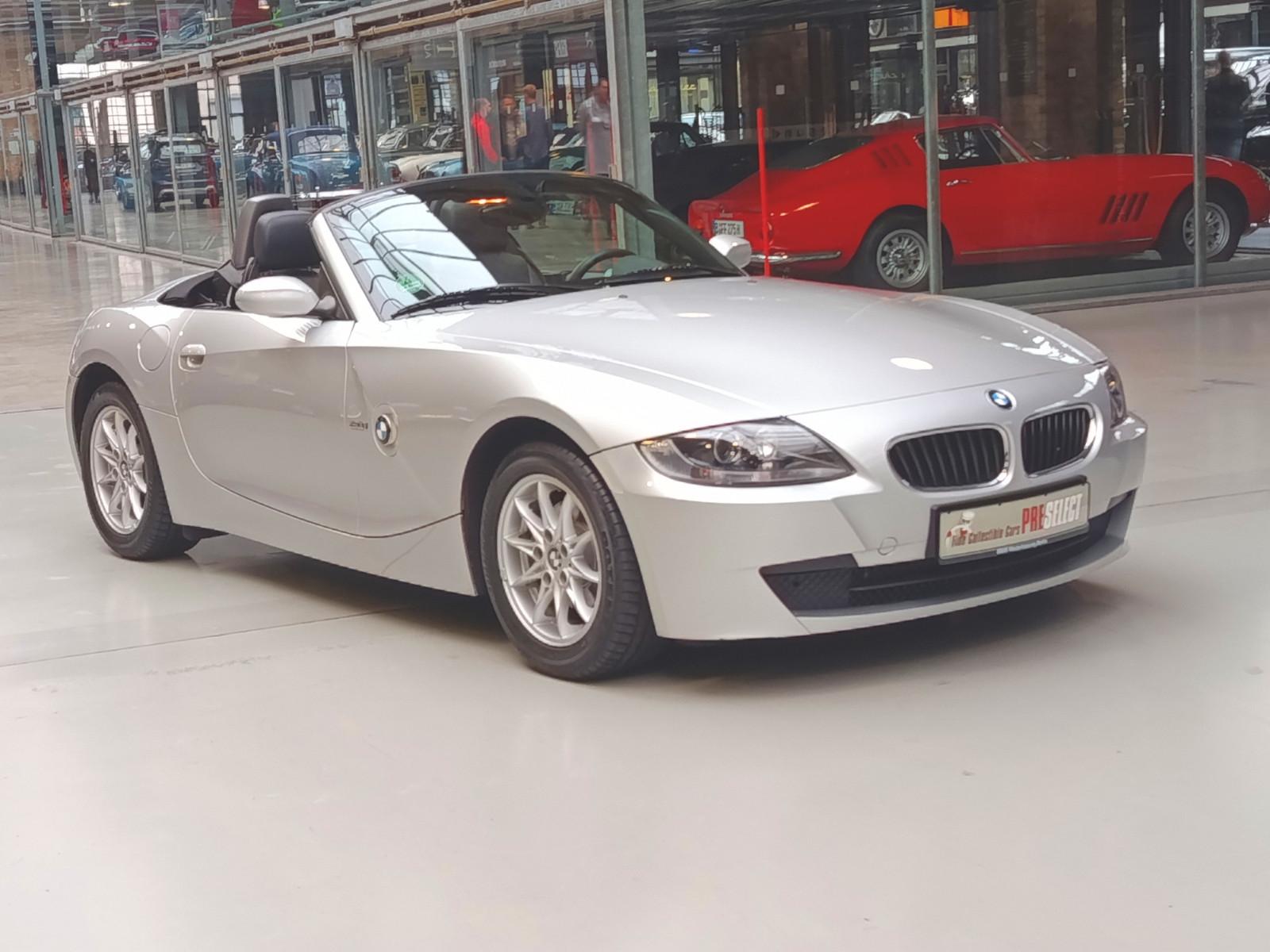 BMW Z4 Roadster 2.0iS - fast wie Jahreswagen!