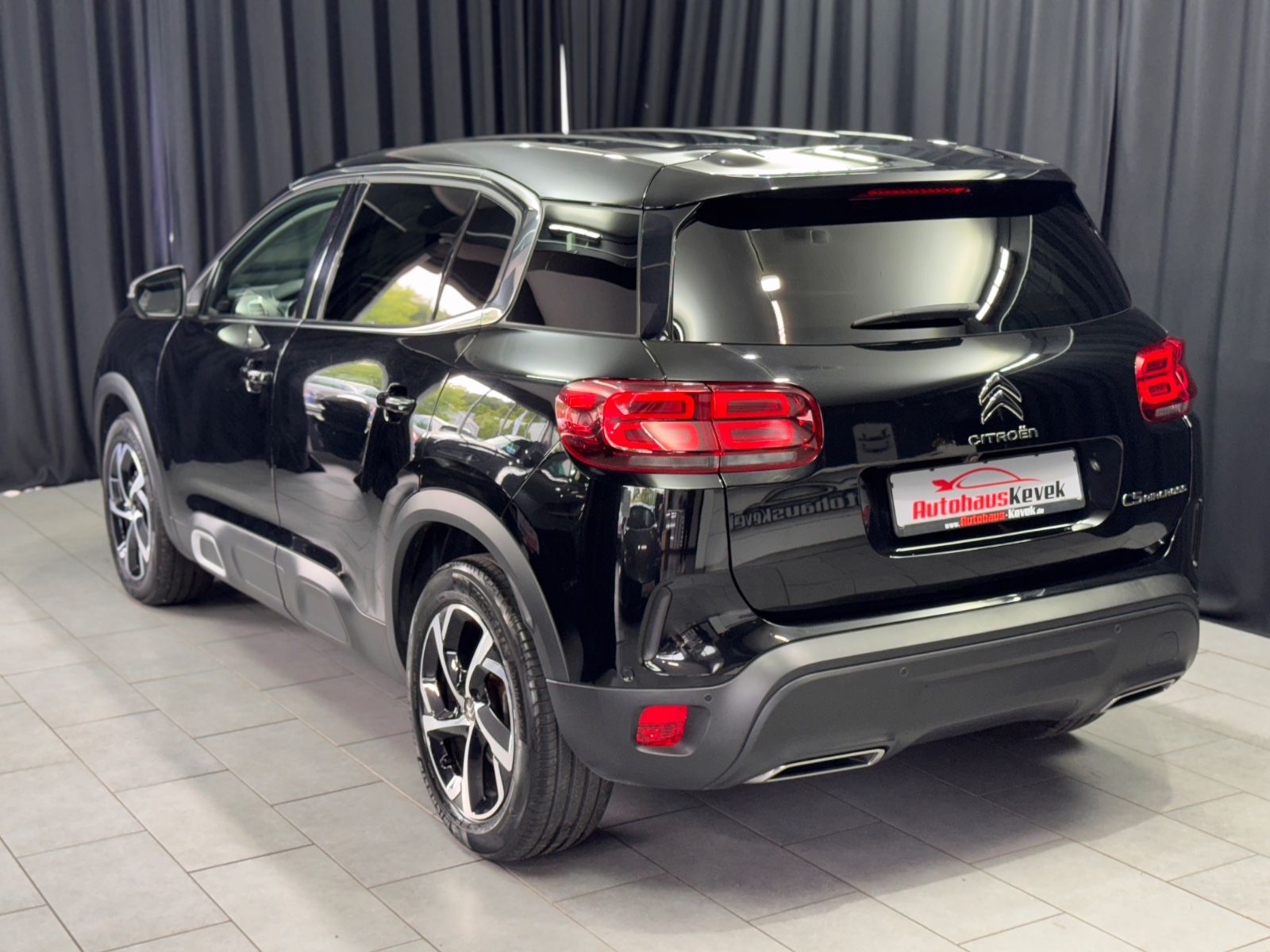 Fahrzeugabbildung Citroën C5 Aircross Feel|AUTOMATIK|KAMERA|PDC|1.HAND