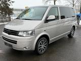 Volkswagen T5 Multivan - Volkswagen T5: Firmenfahrzeug