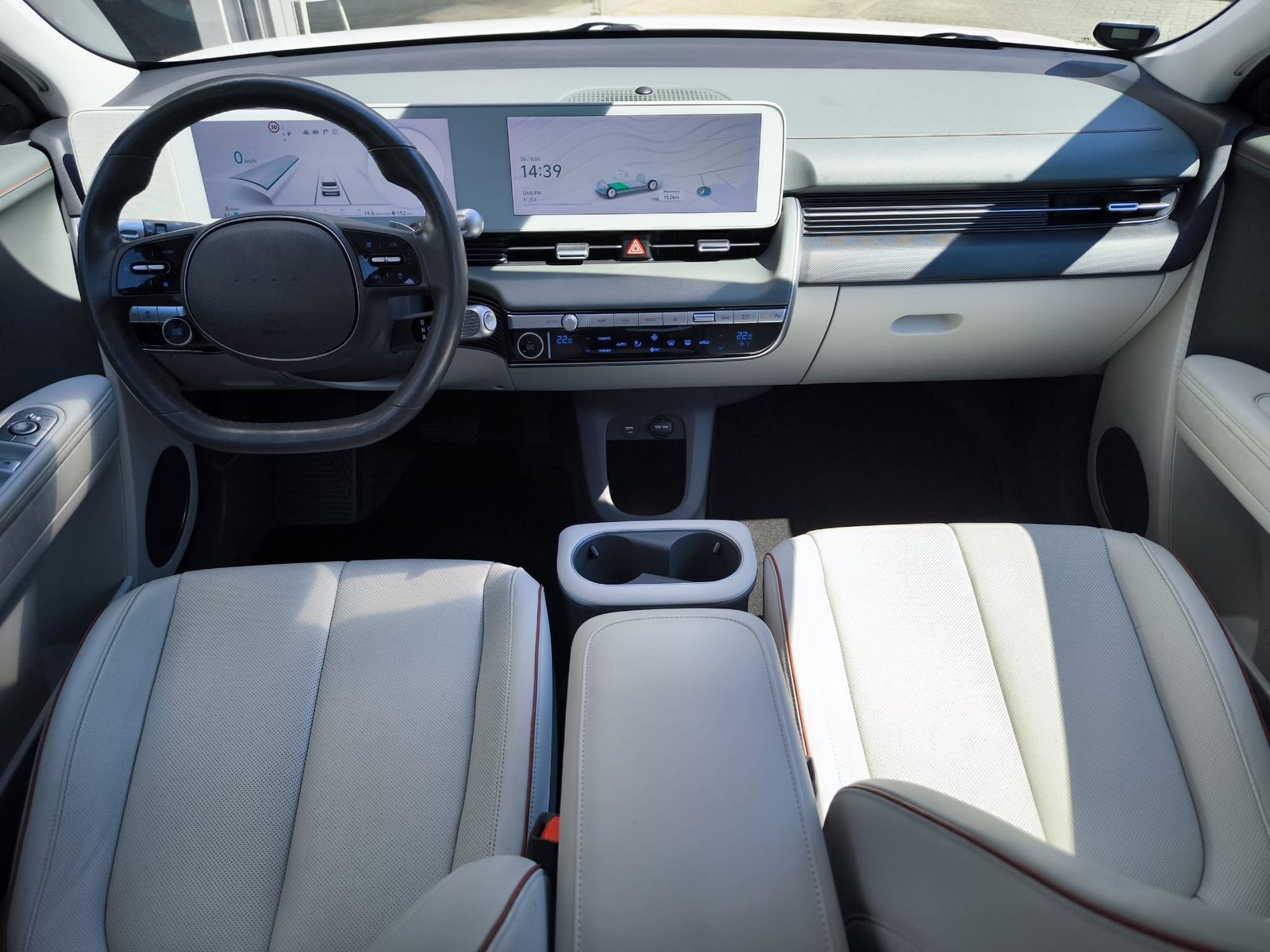 Fahrzeugabbildung Hyundai Ioniq 5 Techniq LEDER+NAVI+LED+SHZ+KAMERA+ACC+