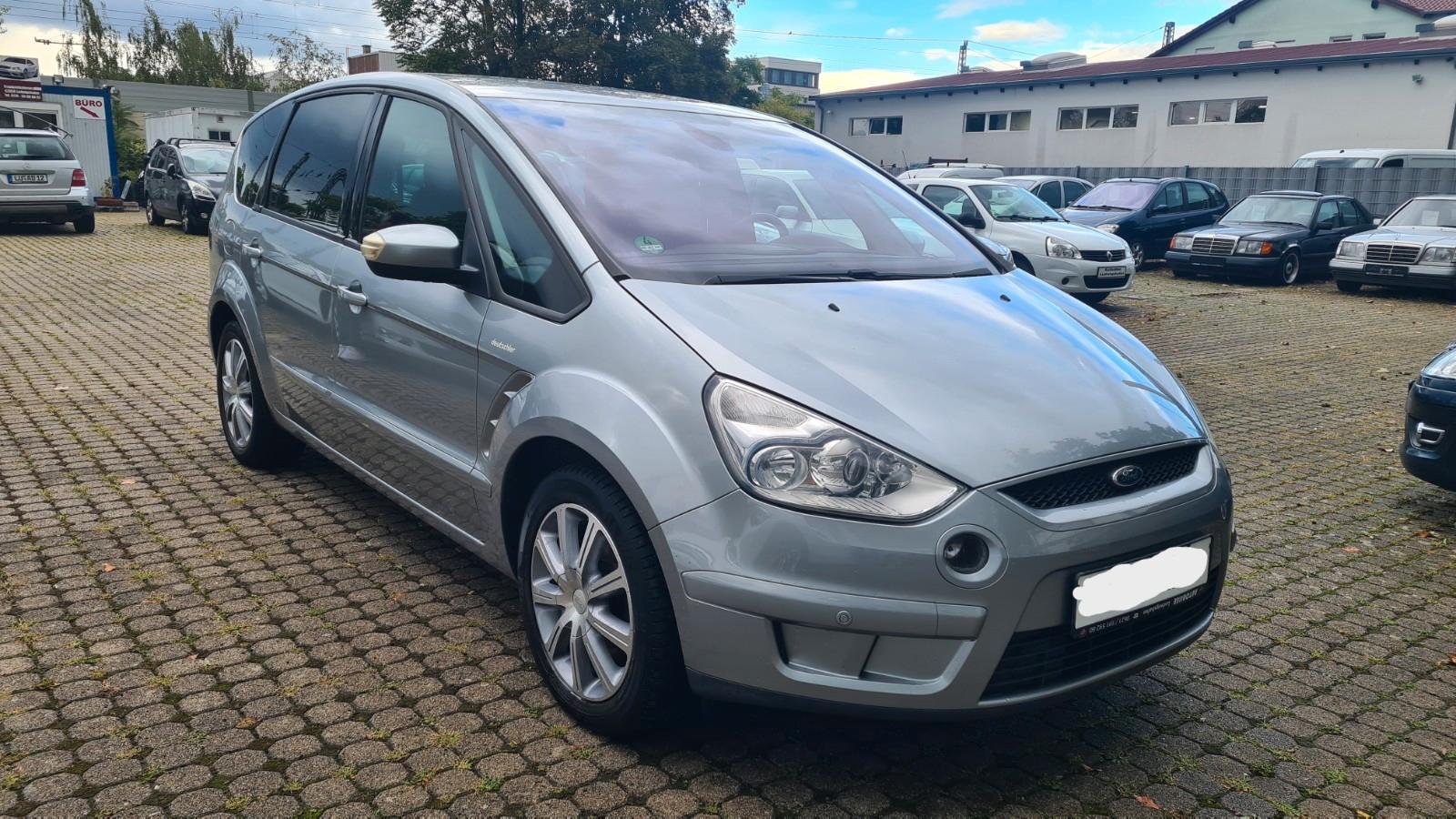 Ford S-Max  Titanium  7 Sitzer